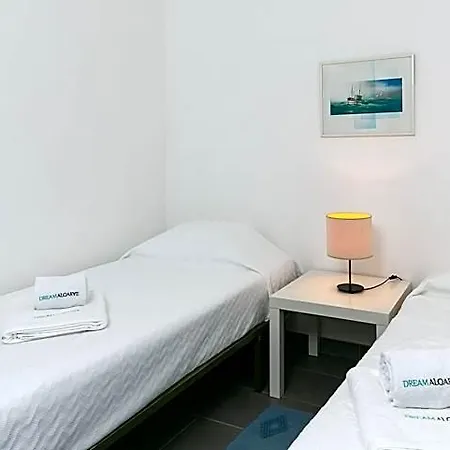Hotel C12 - Sunshine In Luz 3*